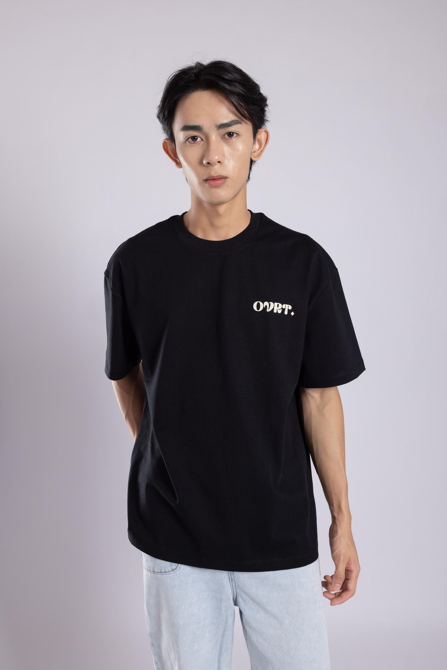 [PRE-ORDER] DIAMOND: Fortune Black Oversized Tee
